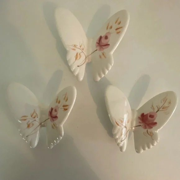 Vintage Lasting Products Porcelain Butterflies Wall Decor Cottage Gallery Wall - Picture 3 of 15